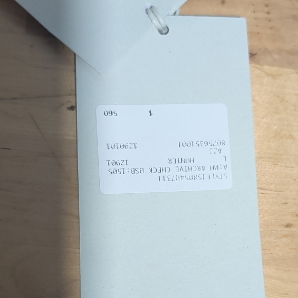 Burberry Ballcap NWT - Picture 8 of 11